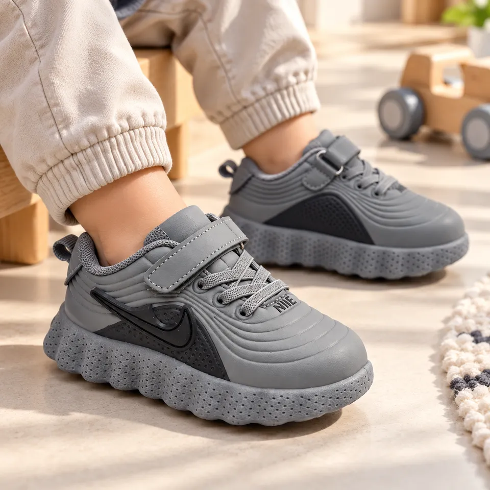 nike AirFlex Kids Sneakers