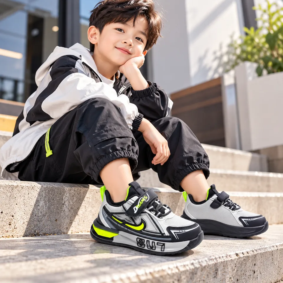 VoltRunner Kids Sneakers